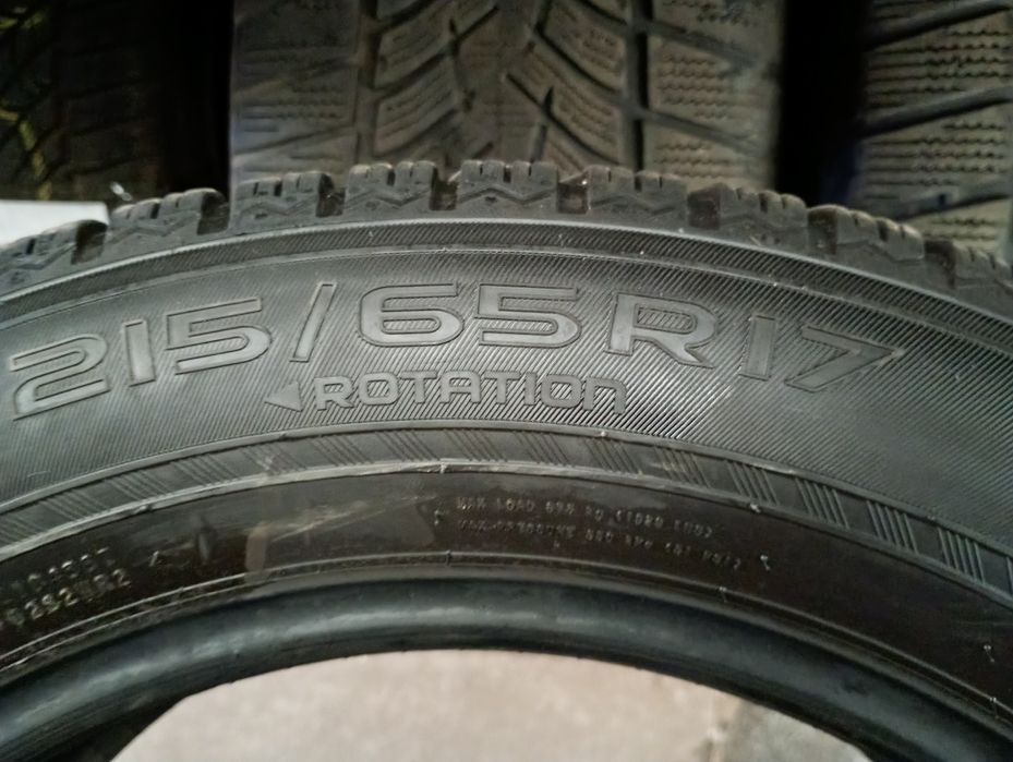 215/65/17 nokian wr suv