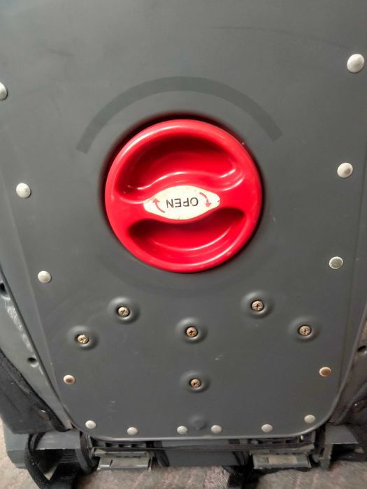 Столче за кола за дете със специални нужди