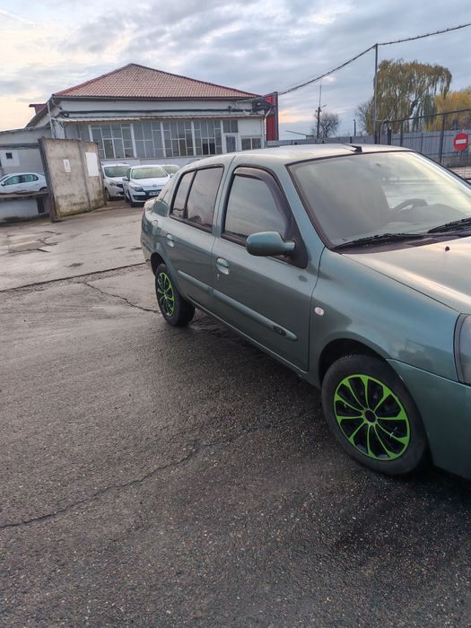 Vând Clio Simbol 14 MPI și GPL