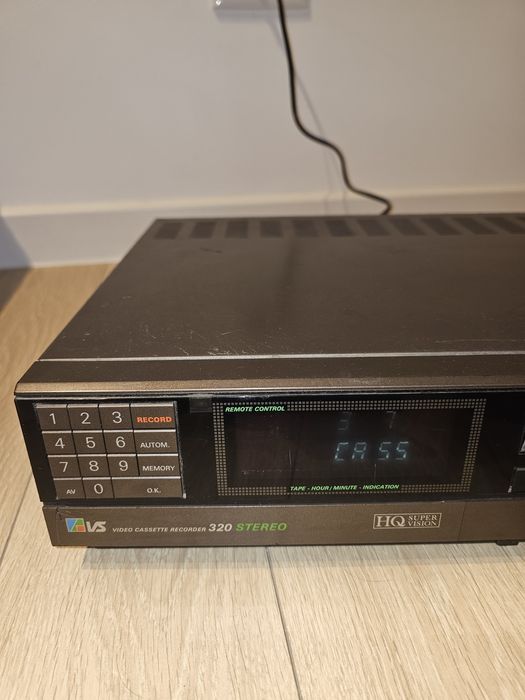 VHS Grundig 320 stereo