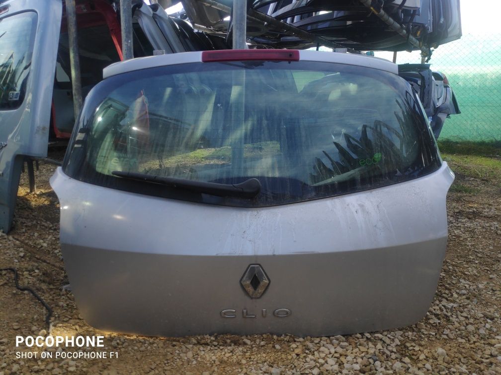 Врата багажник Renault Clio III hatchback / Рено Клио 3 хечбек