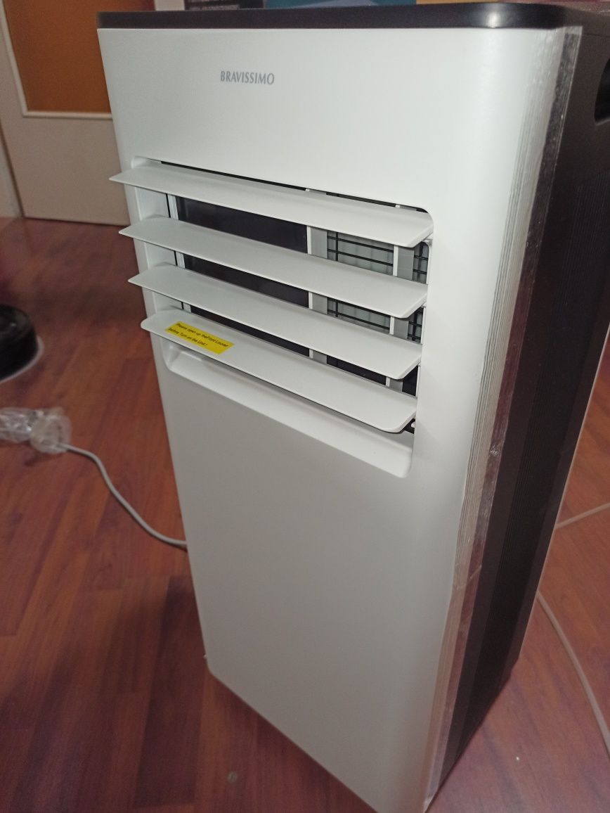 Мобилен преносим климатик Bravissimo чисто нов 9000 BTU