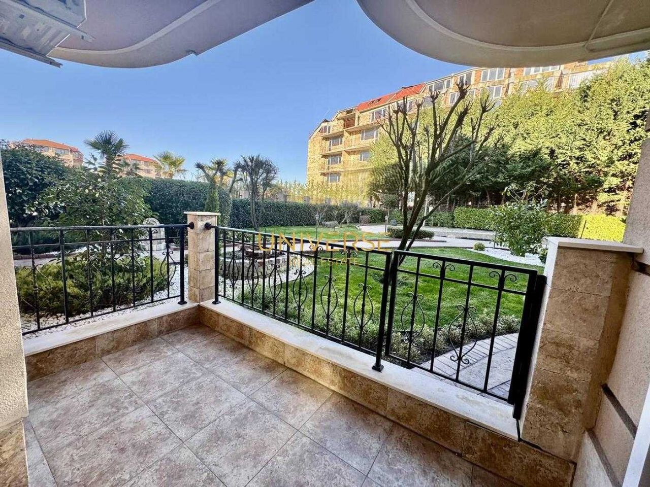 Продава се Едностаен апартамент в Несебър - 38 кв.м за 1237 €/кв.м - Снимка #6