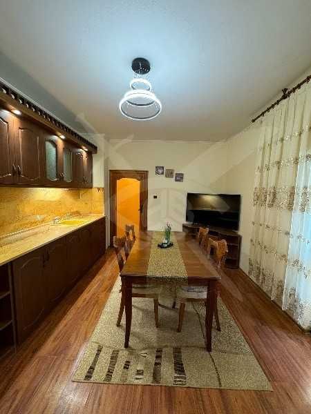 Тристаен апартамент в кв. Тракия, 63805