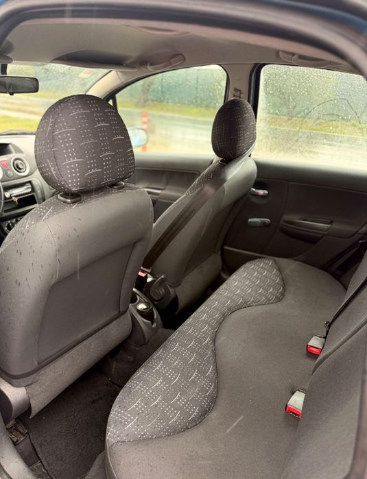 Citroen C3 • 75.000 km • 2008 • IDEALĂ pentru oraș