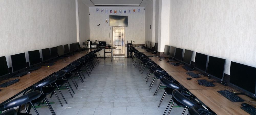 Torgoviy sentrdan do'kon sotiladi