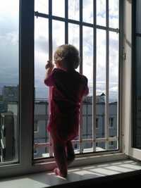Защита от детей. Решетки на окна