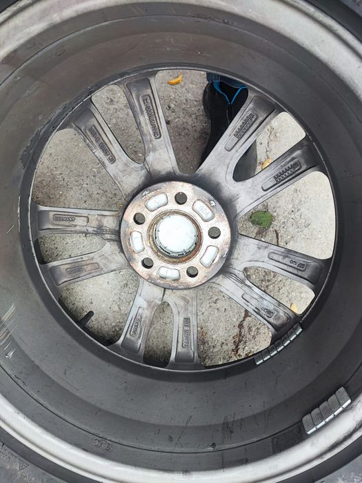 Vînd set roti aliaj 18' volvo xc70 2016