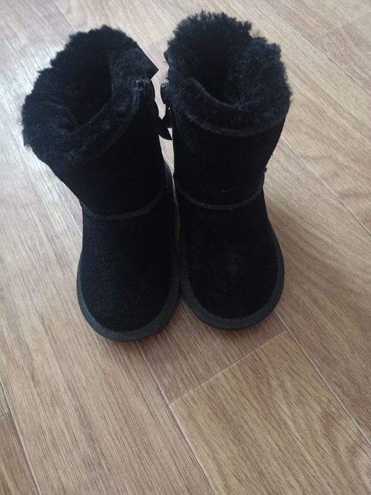 Зимние угги на девочку