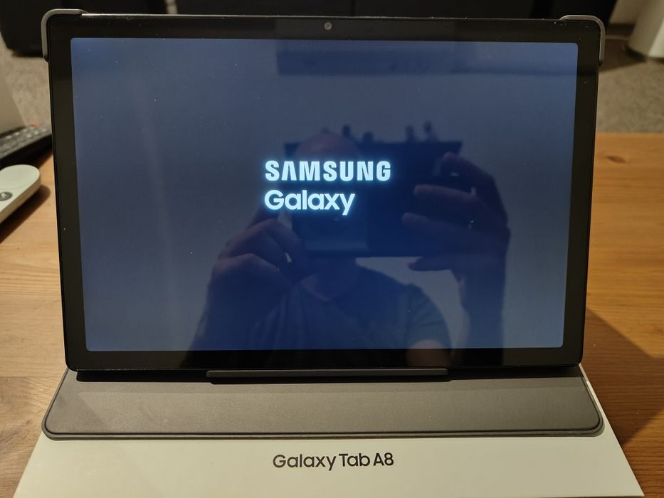 Tableta SAMSUNG Galaxy Tab A8, 10.5", 32GB, 3GB RAM, Wi-Fi + 4G, Dark