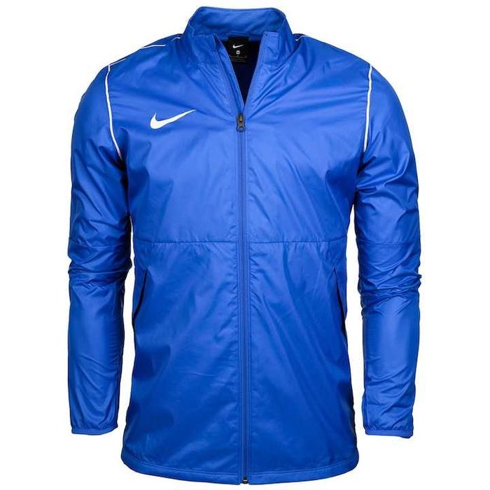 Оригинално Яке/Ветровка Nike academy rain S но отговаря на M