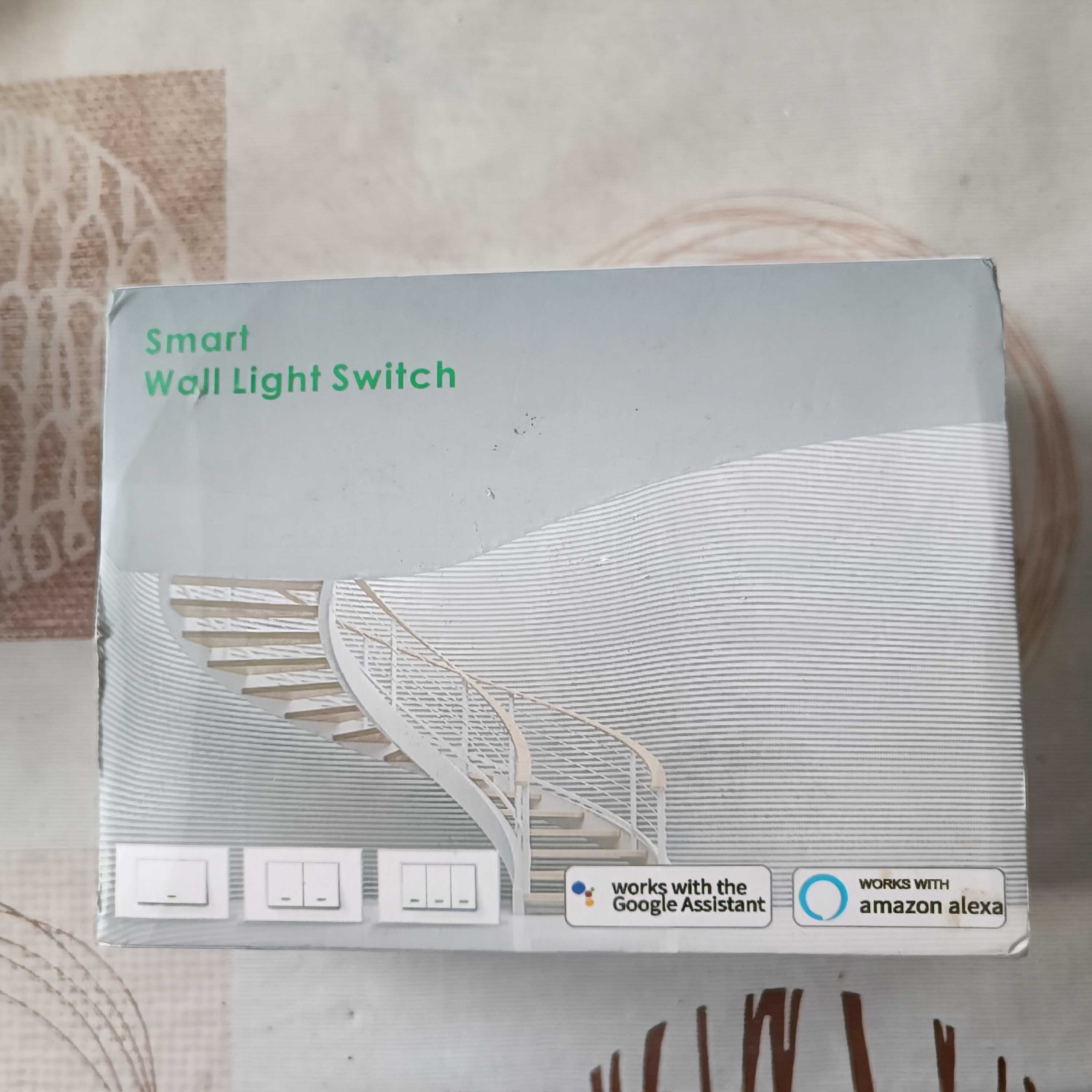 Smart wall switch