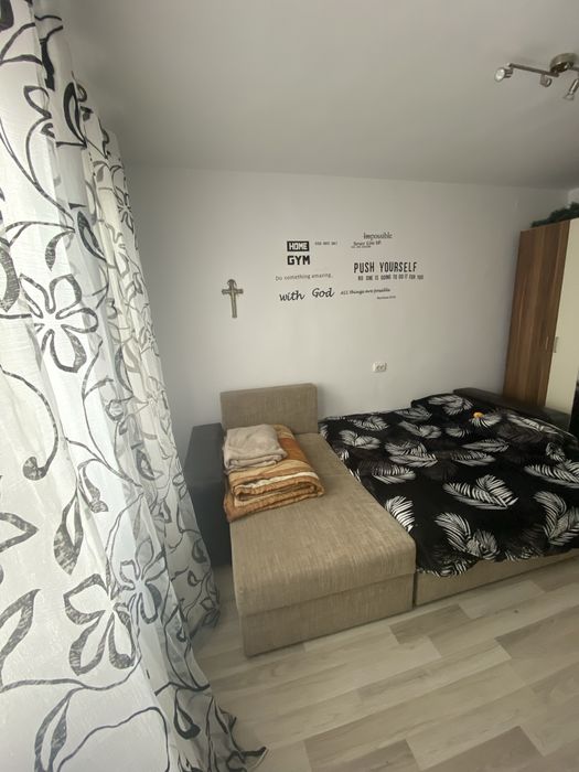 Garsoniera de vanzare