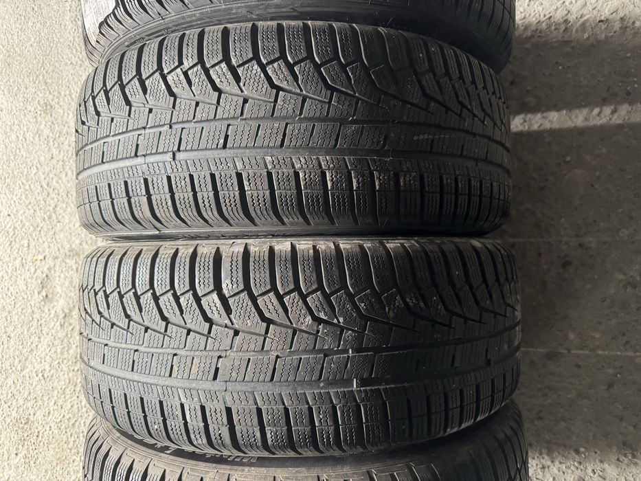 215/55/17 M+S , Set HANKOOK , Stare foarte buna !