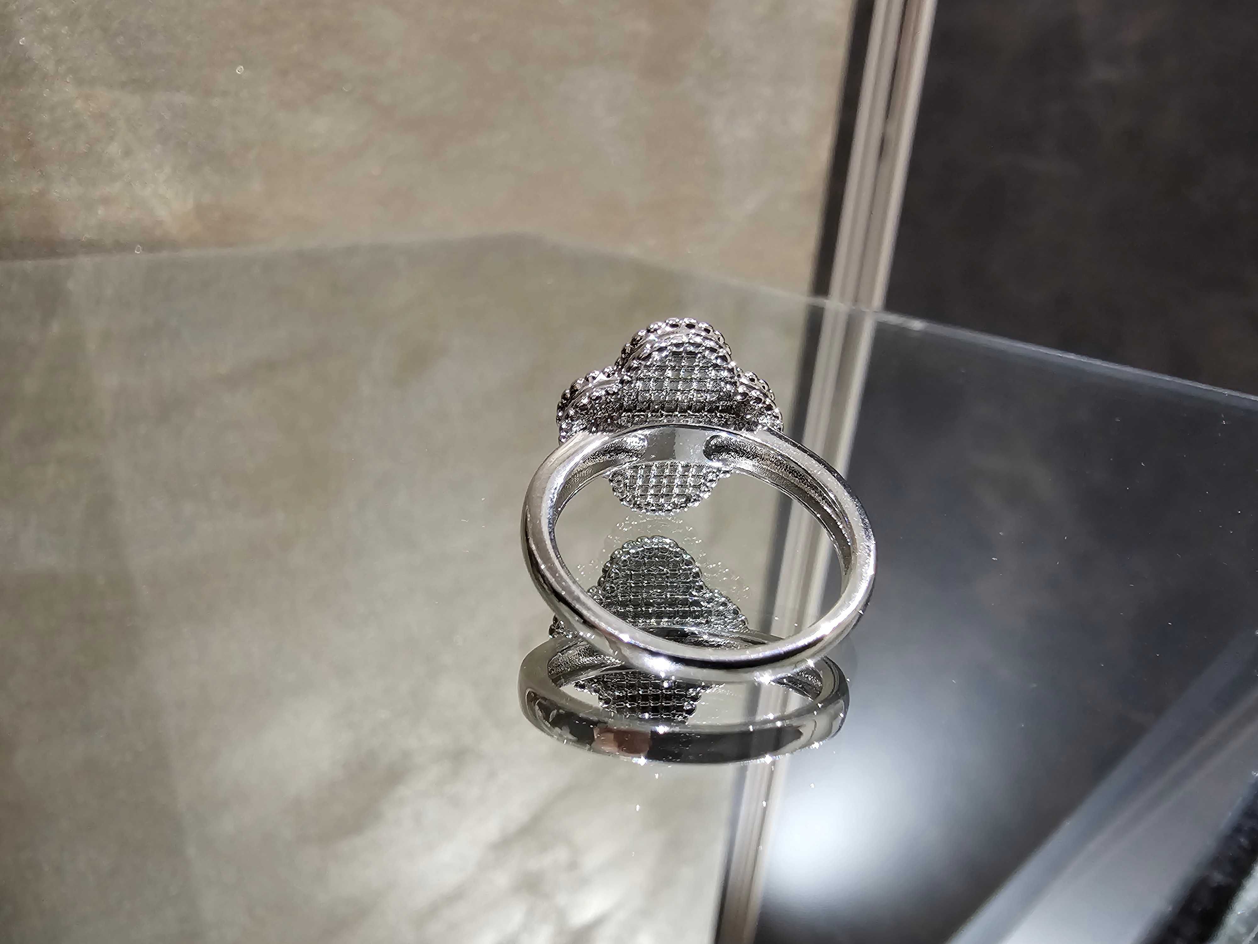 Van Cleef & Arpels VCA Silver Onyx Alhambra Clover Дамски Пръстен
