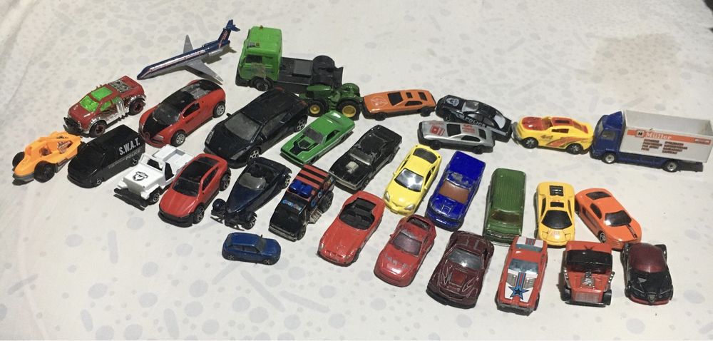 Почти цял Чувал Играчки Фигурки и Разни