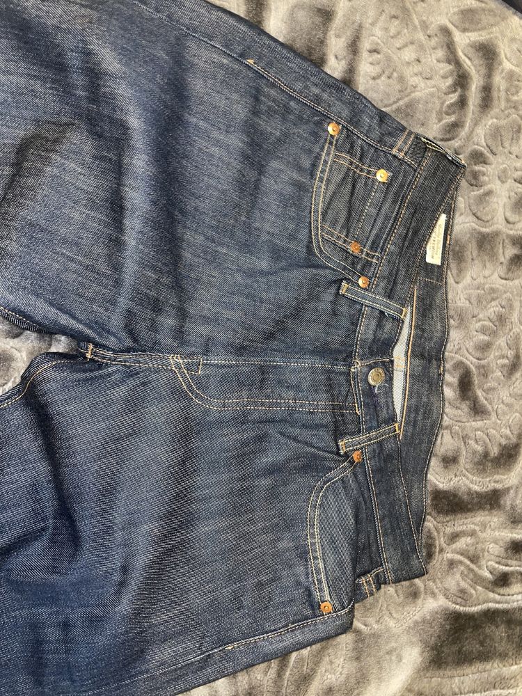 Vand blugi Levis 501 indigo