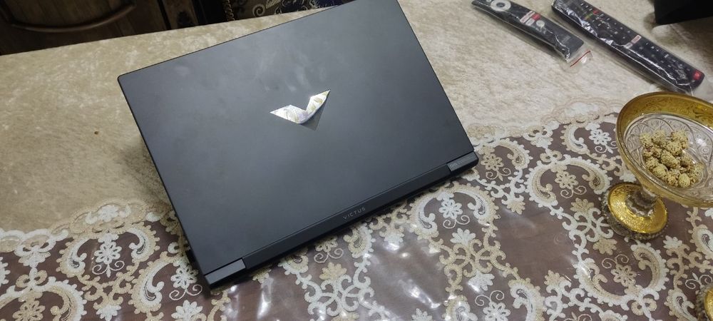 hp victus 15 fa0031dx ноутбук продаю в хорошем состояниее
