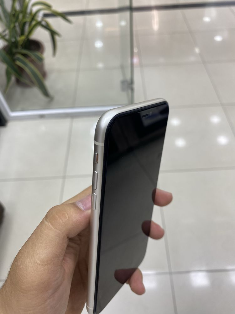 IPHONE 11 идеал