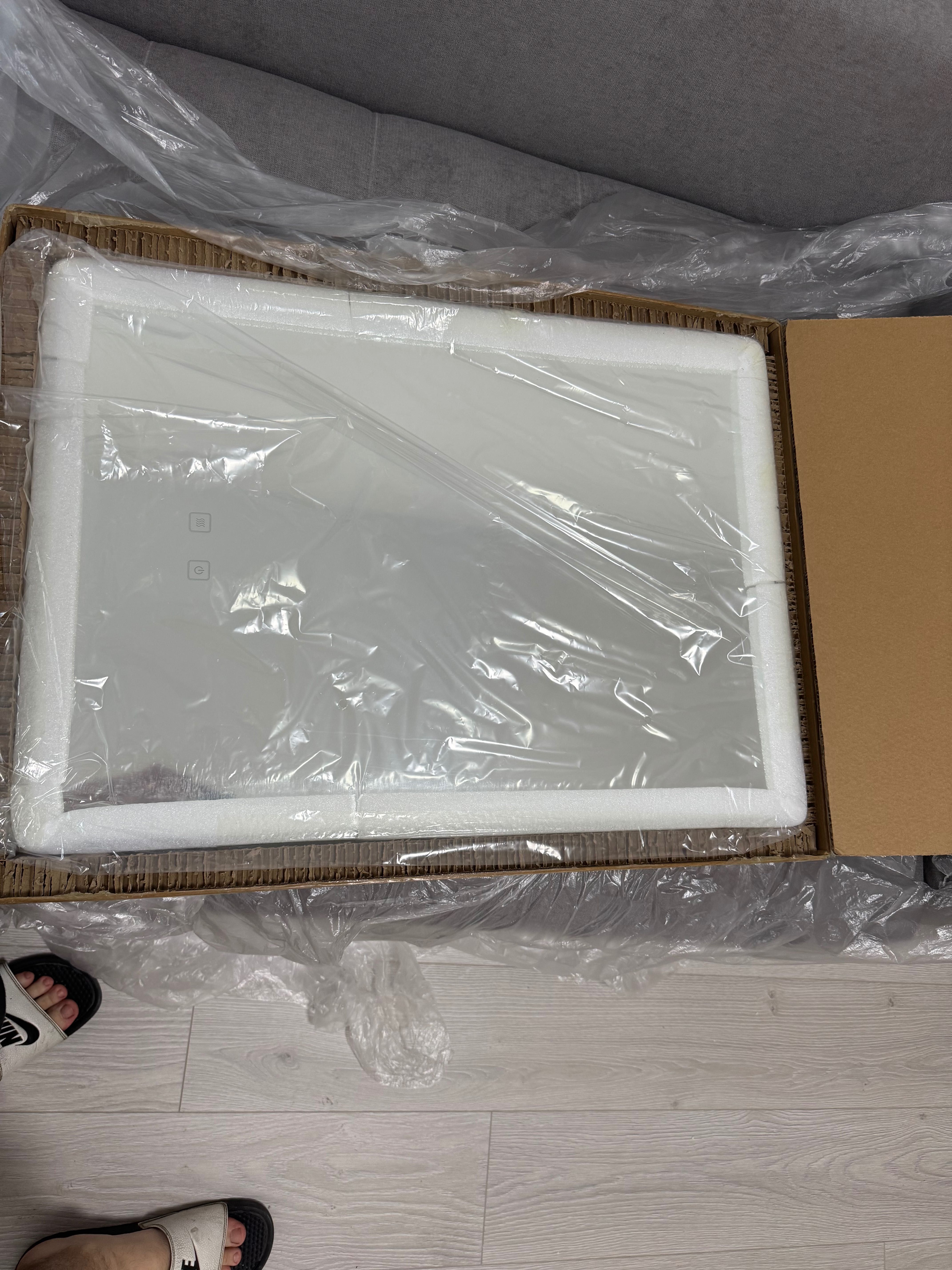 Vand Oglinda Diplon sistem dezaburire si led 50x70
