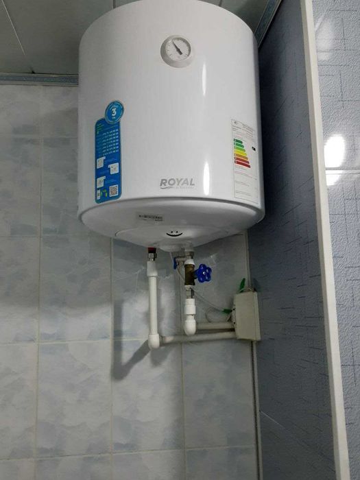 Hamma sharoiti bor, toza 5 xonali uy