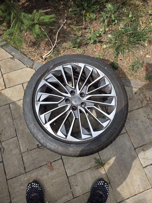 Roata janta bicolor Audi A6 C8 245 45 R19 cu janta zgariata