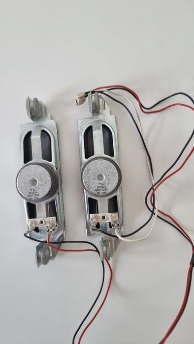 Boxe difuzoare televizor Horizon