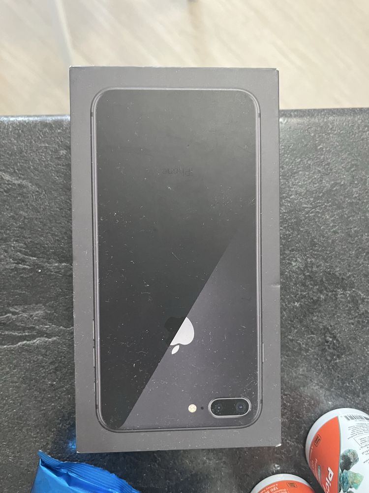 Iphone 8 plus 64gb