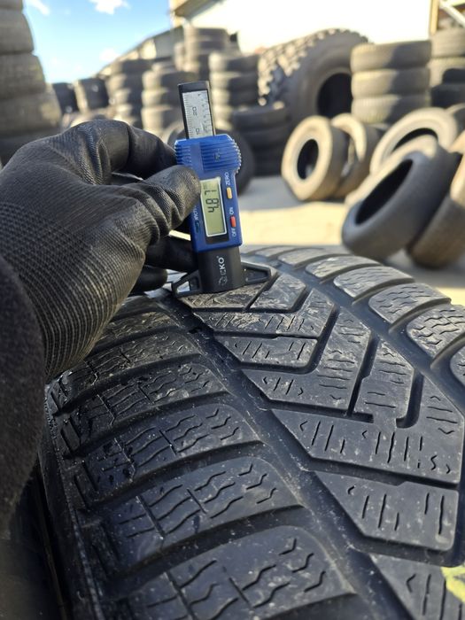 Anvelope de iarna 255-45r19 Pirelli