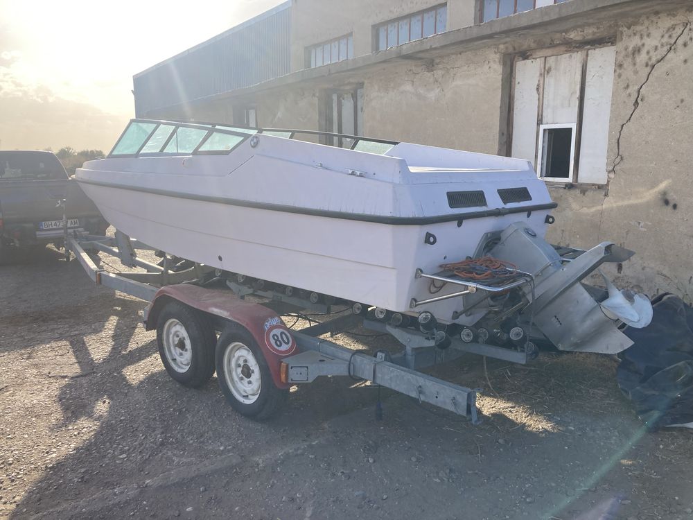Лодка БАВАРИЯ 140к.с. E23