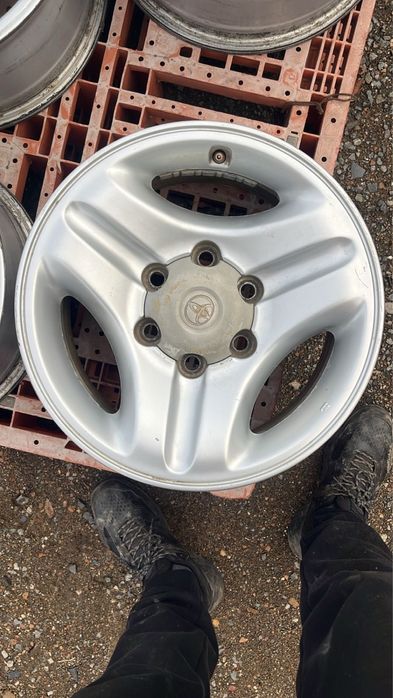 Диски 6х139.7 R16 Toyota оригинал