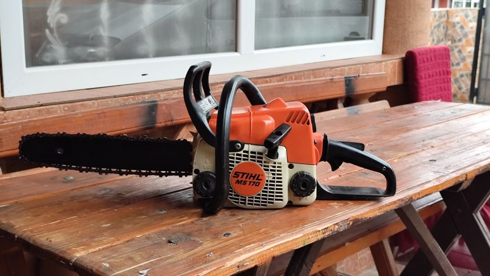 Stihl ms 170 original într-o stare foarte buna