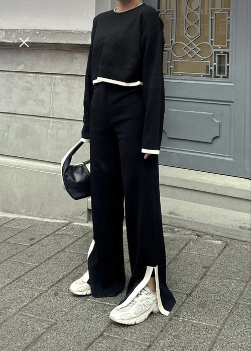 Дамски плетен сет/екип/комплект