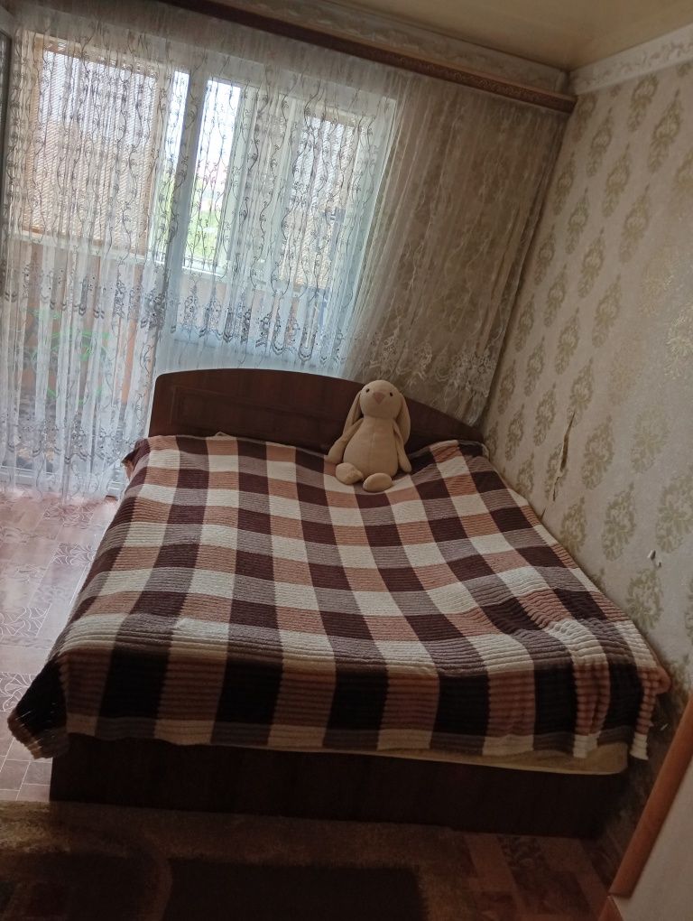 Диван двух спальный