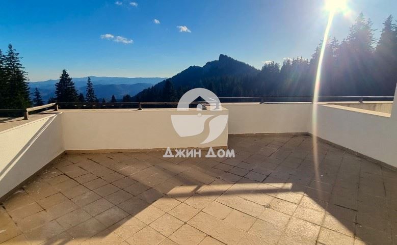Просторен двустаен апартамент с ГЛЕДКА ПЛАНИНА в к-с Невяста,Пампорово