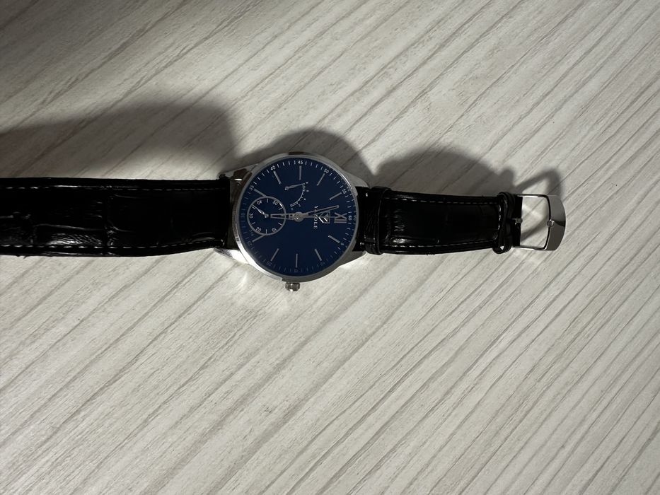 Vând Ceas Yazole bărbați NOU !!