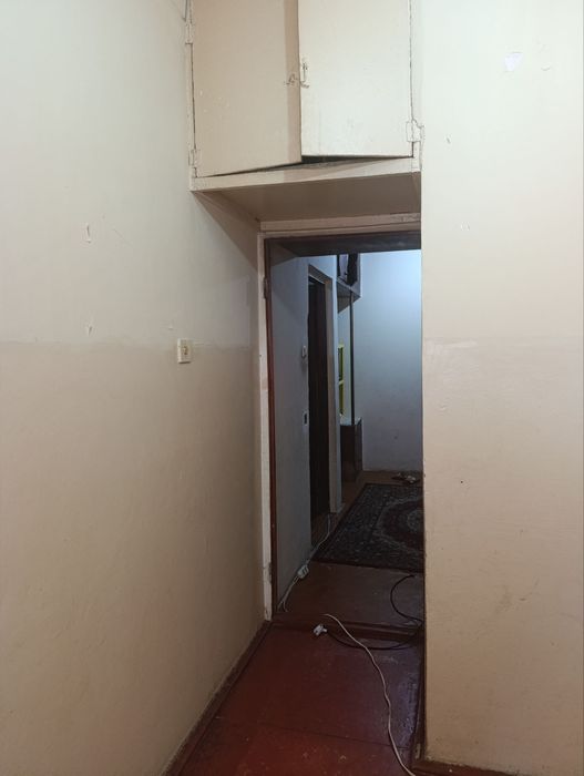 Продаётся Квартира 2х ком 1 этаж в Гульбахоре