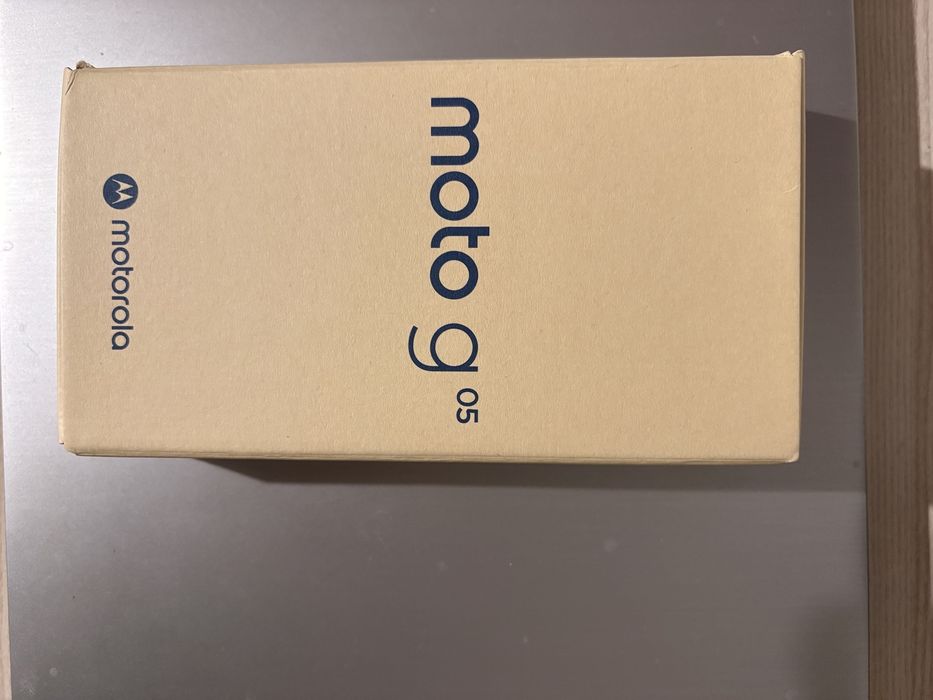 Телефон Motorola G05