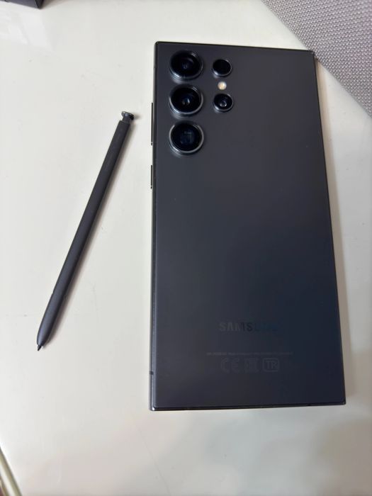 Samsung S24 Ultra 256гб