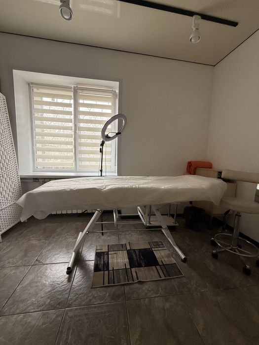 Кушетка косметологическая