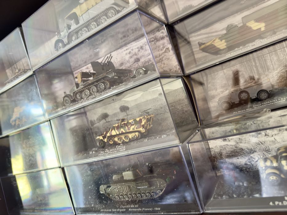 DeAgostini панцери и бойни машини от WWII