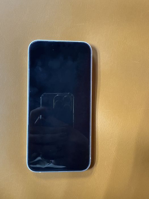 Iphone 13, розового цвета