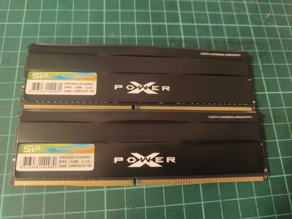 Памет 32GB DDR4 3200 Gaming Memory