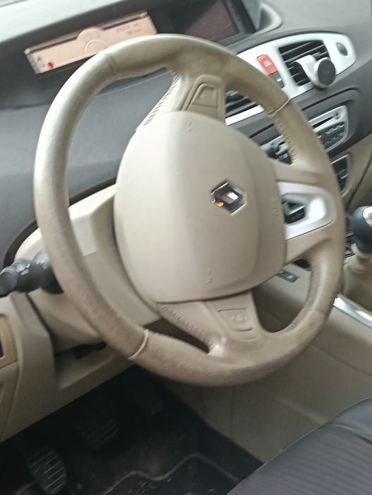 Vând Renault scenic 3 x mod