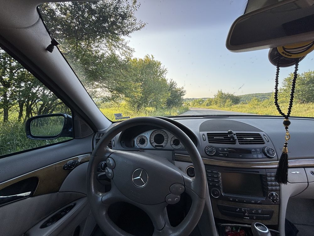 Mercedes-benz e320 Evo