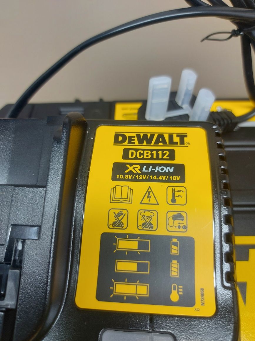 Нов комплект импакт Dewalt DCF809D2