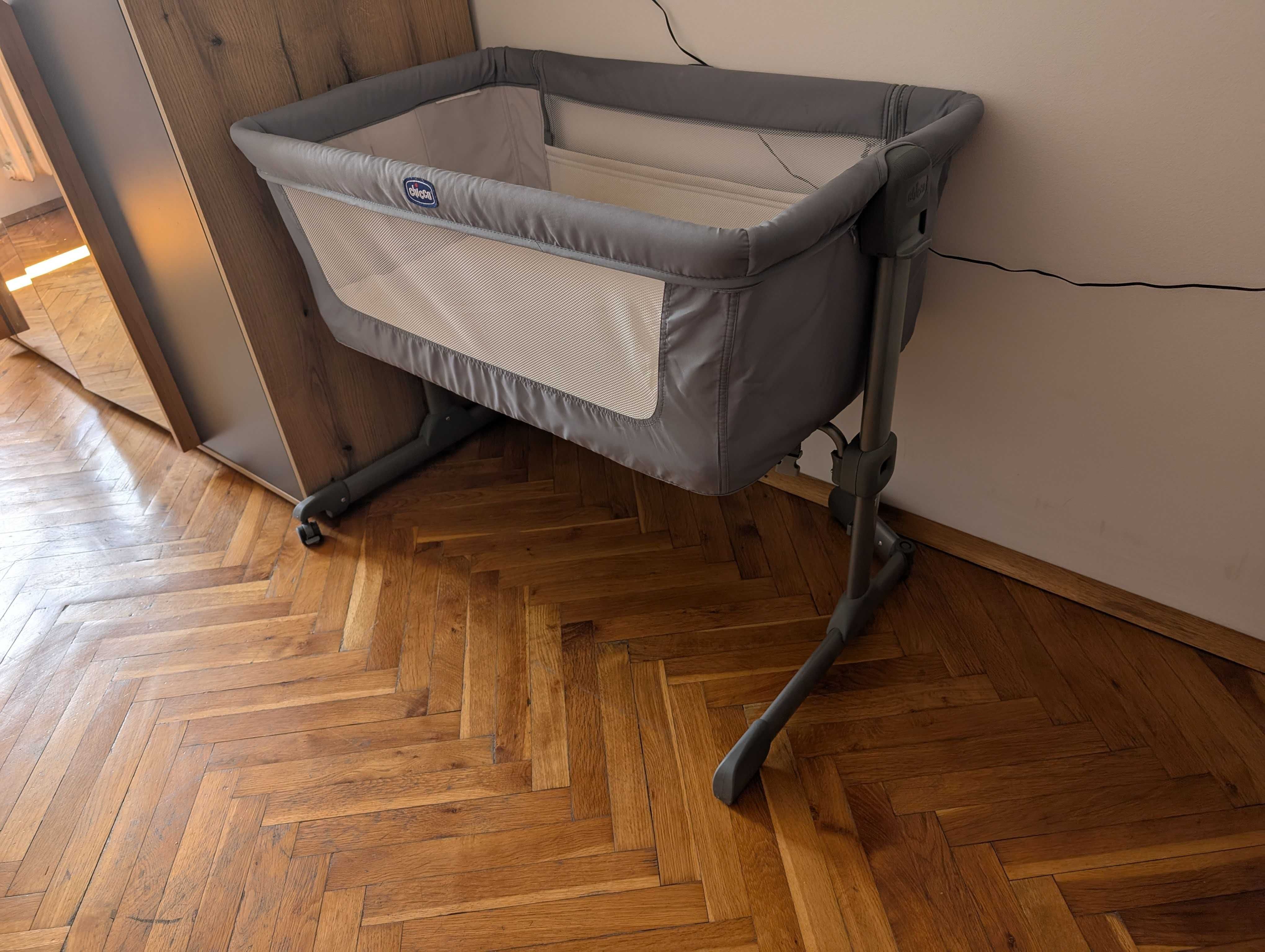 бебешка кошара  Chicco Next2Me Essential + подарък