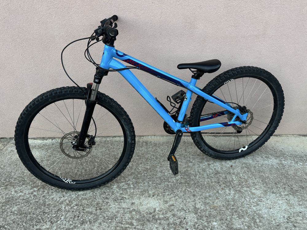 Spezialized pseries 26 dart jump