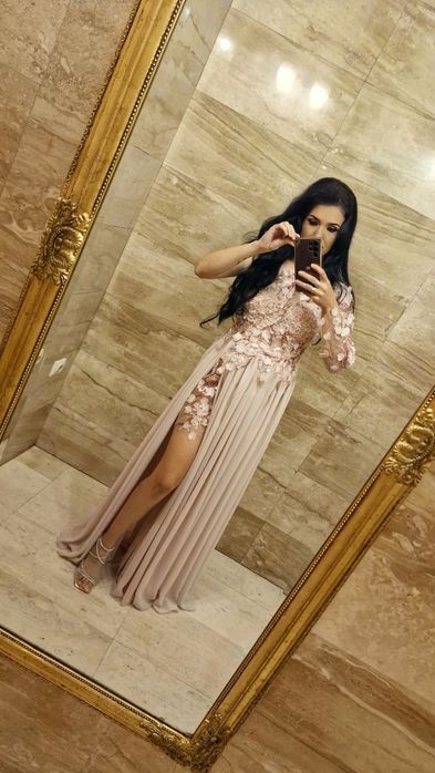 Vând rochie de ocazie