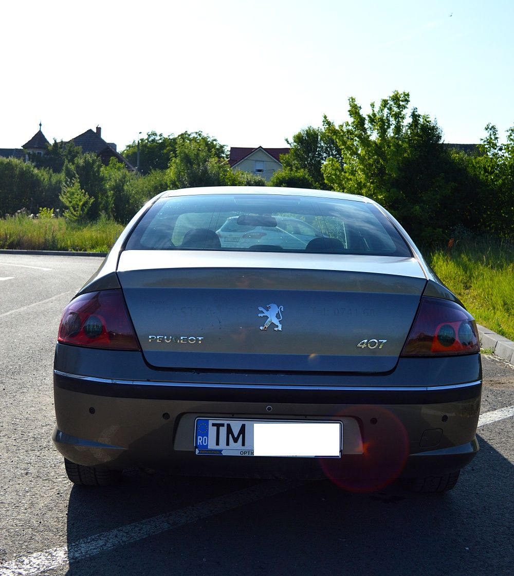 Vând Peugeot 407